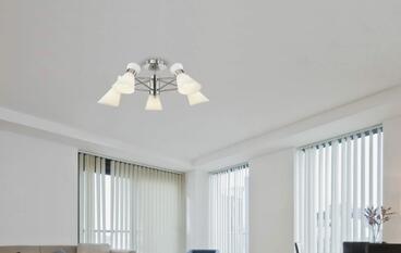 18 квадратов перемен: Сколько стоит и что учесть при установке натяжного потолка